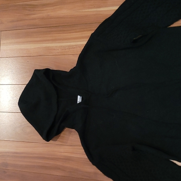 Nwt ONLY accessories knitted hooded sweater “one size” - Picture 6 of 6